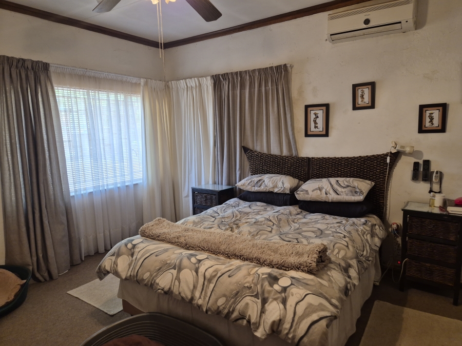 4 Bedroom Property for Sale in Wilkoppies North West